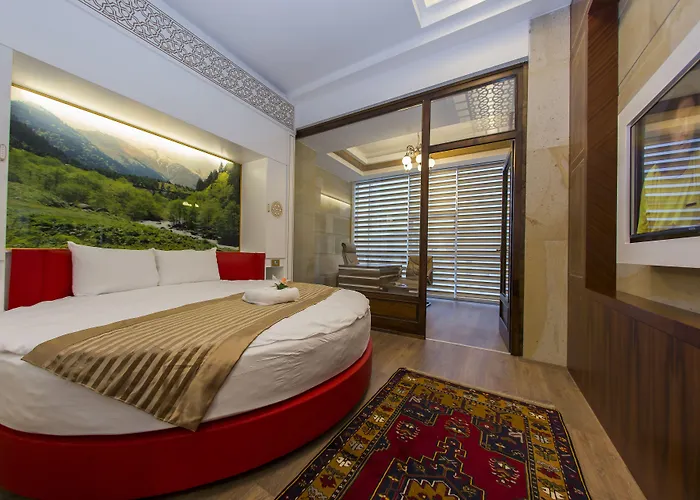 Gherdan Gold ホテル コンヤ