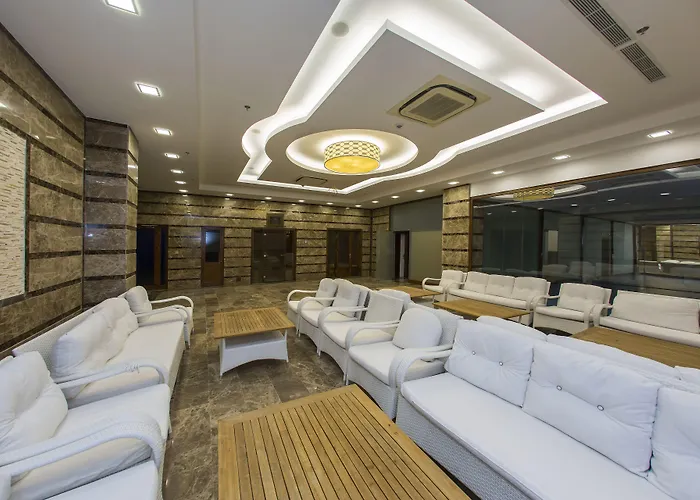 ホテル Gherdan Gold 4*