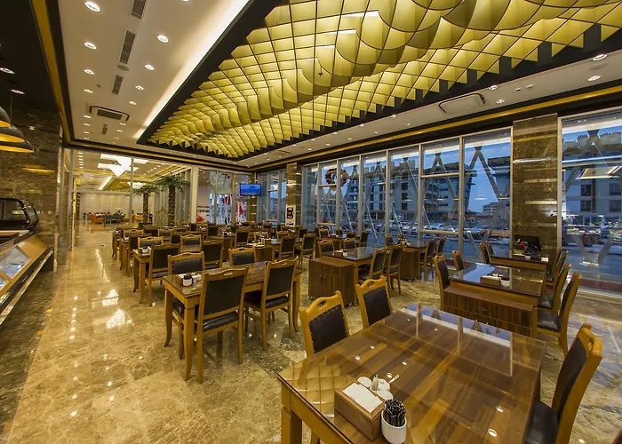 ホテル Gherdan Gold 4*